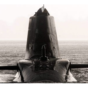 英国核潜艇搁浅在苏格兰斯凯岛