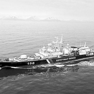 炮击中国渔船俄舰重达3千吨 装备AK630速射炮(组图)