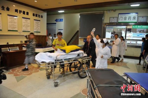 云南昭通市委书记:救援工作存在四个方面困难