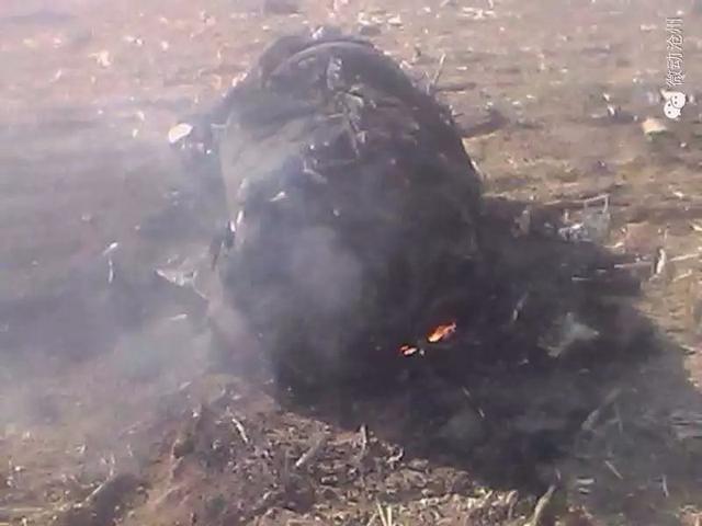 中国空军一架战机在沧州坠毁 飞行员跳伞逃生
