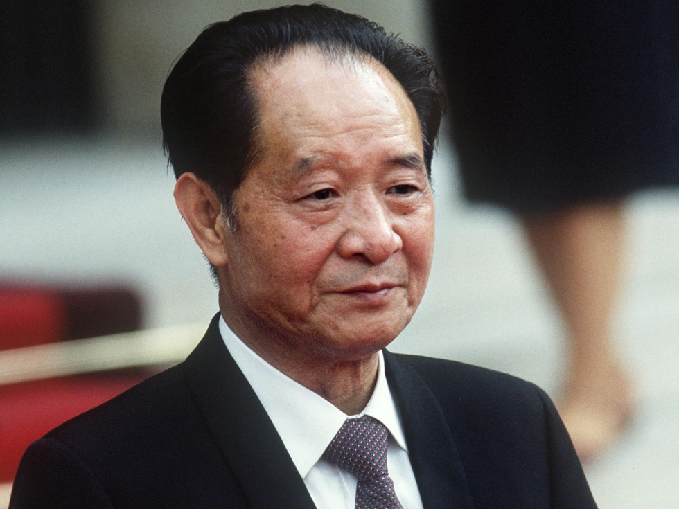 千年来中国最有钱的商人 美国人为何称他教父