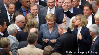 Deutschland Bundestag entscheidet über neue Griechenland-Hilfen