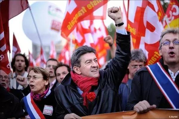 法总统大选左翼党竞选人:达赖应在寺庙而不是