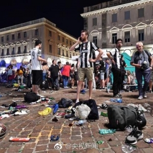 意大利：球迷看欧冠发生踩踏事故 至少600人受伤