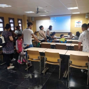 萨拉戈萨大学孔子学院在韦斯卡的中文学校正式开课