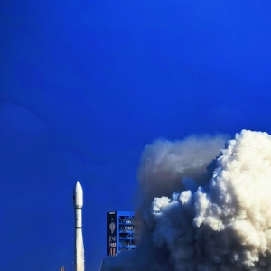 中国成功发射卫星互联网低轨19组卫星